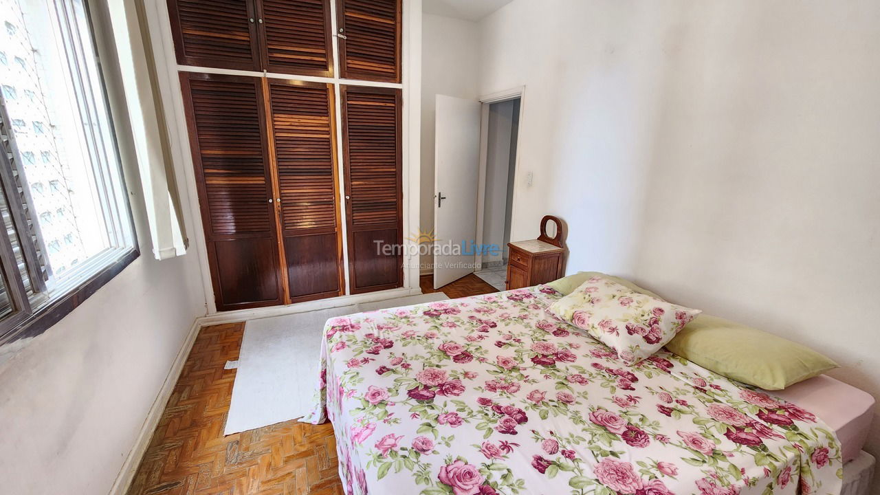 Apartamento para aluguel de temporada em Guarujá (Pitangueiras)
