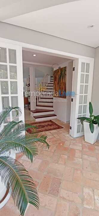 Casa para alquiler de vacaciones em São Sebastião (Juquehy)