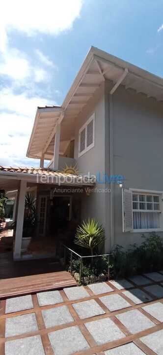 Casa para alquiler de vacaciones em São Sebastião (Juquehy)