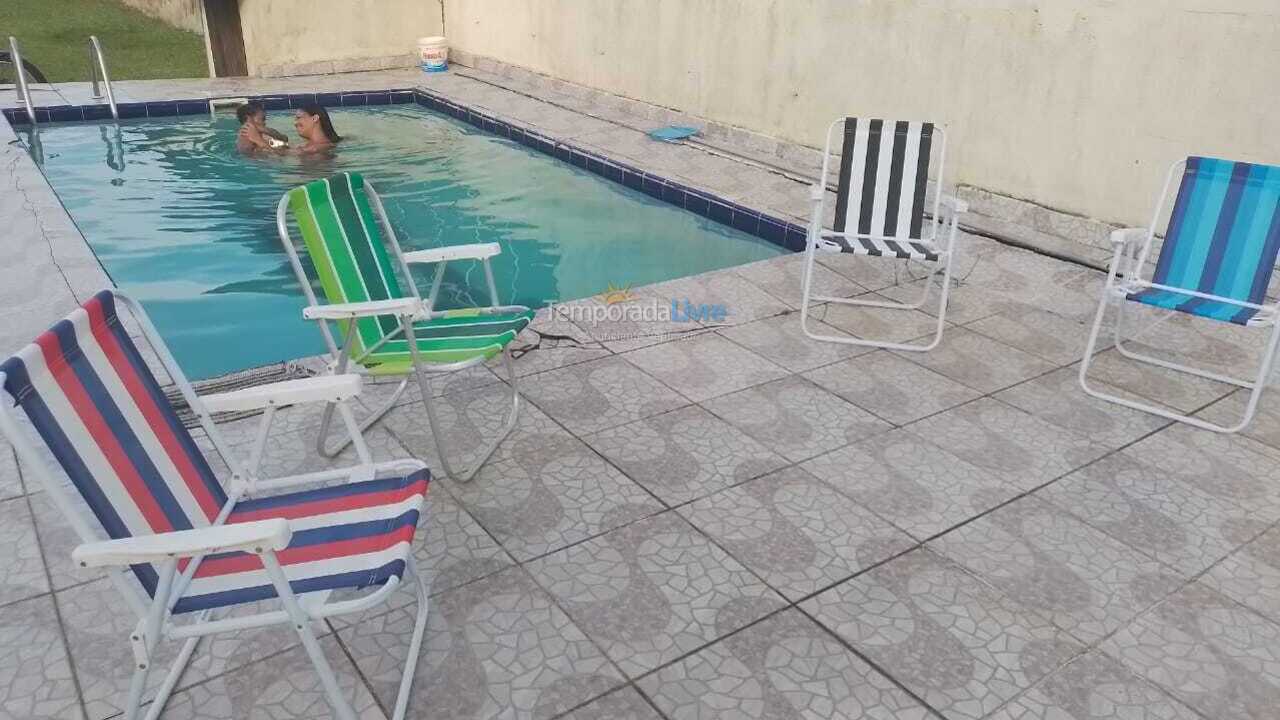 Casa para alquiler de vacaciones em Mongaguá (Vila Loty)