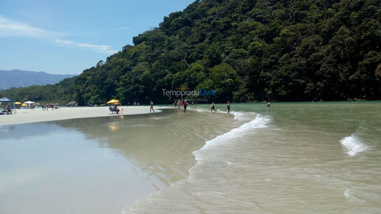 Casa para aluguel de temporada em Bertioga (Praia de Guaratuba)