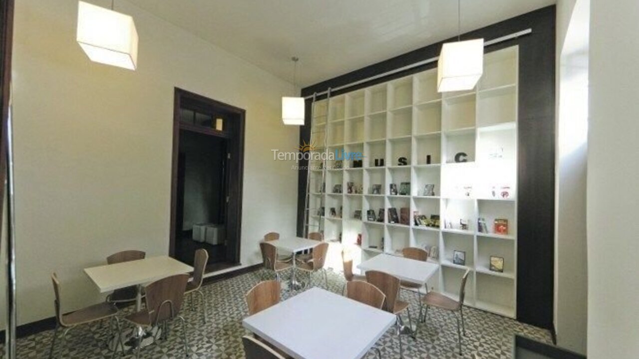 Apartamento para aluguel de temporada em Curitiba (Centro)