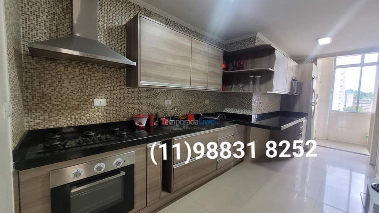 Apartment for vacation rental in Guarujá (Pitangueiras)