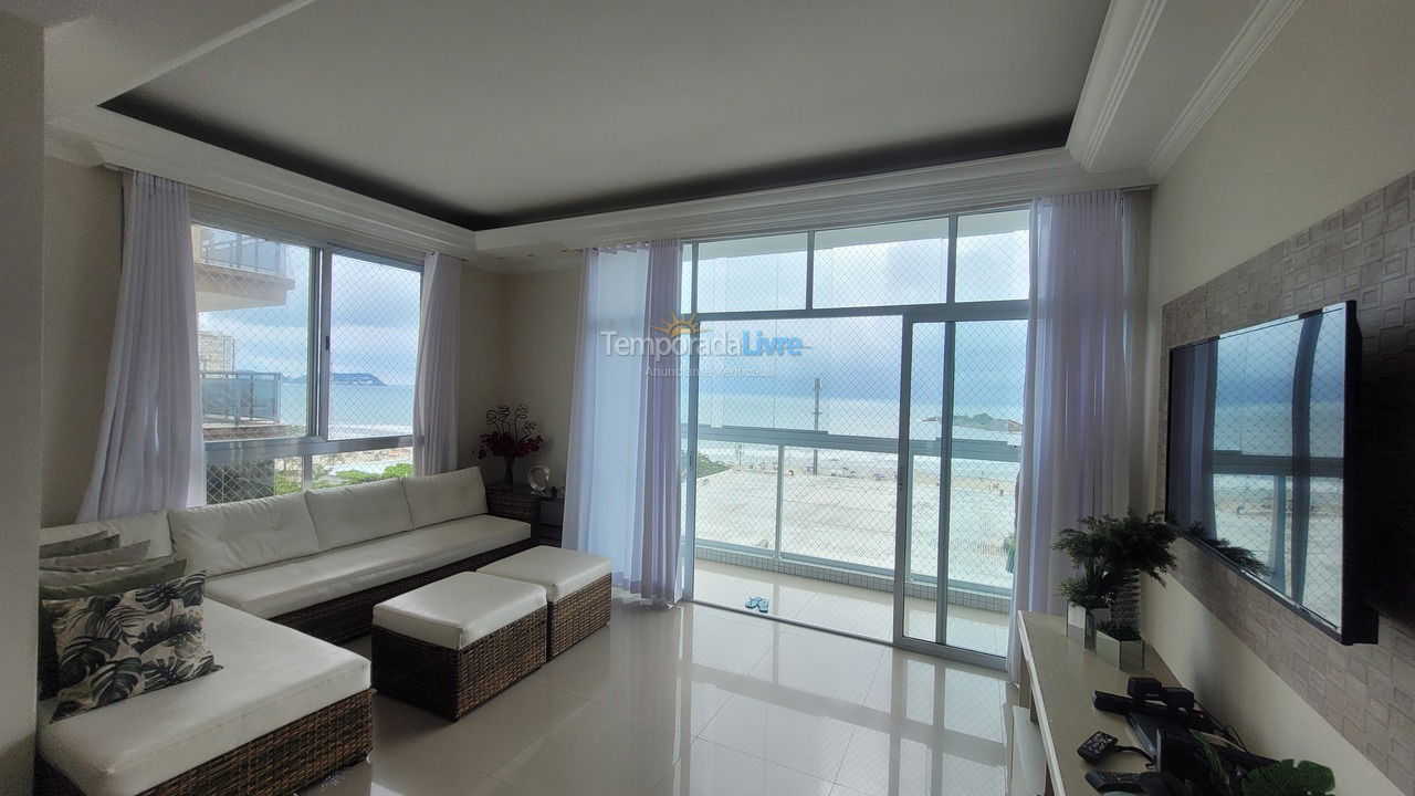 Apartment for vacation rental in Guarujá (Pitangueiras)