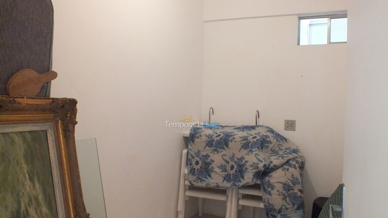 Apartment for vacation rental in Guarujá (Pitangueiras)