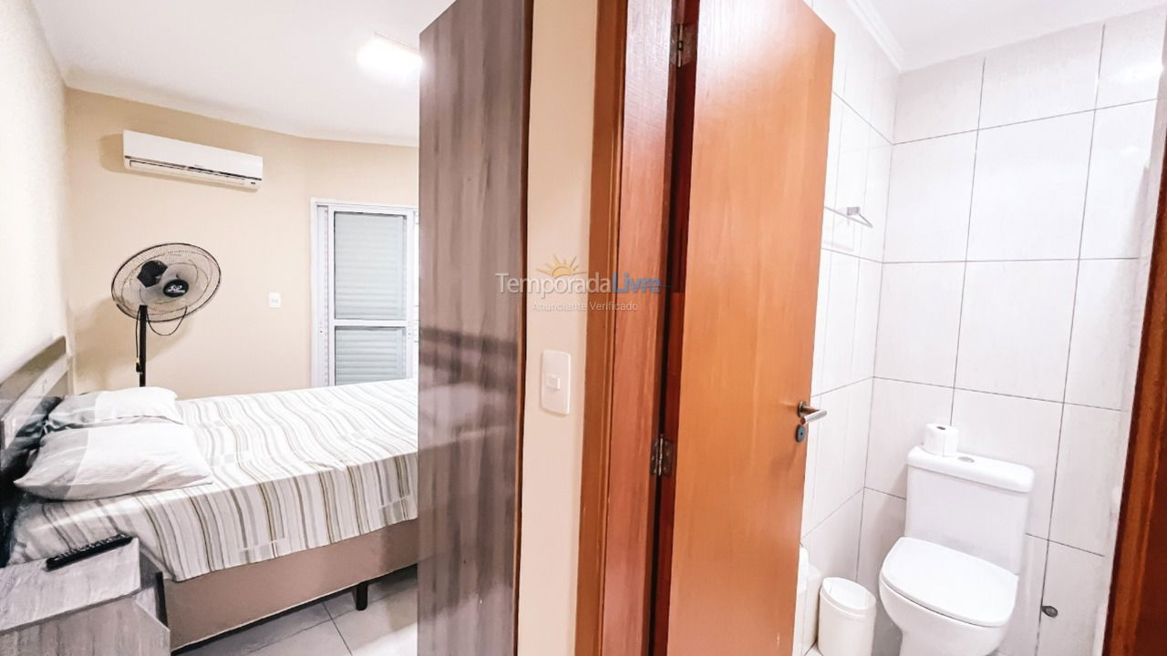 Apartamento para aluguel de temporada em Praia Grande (Guilhermina)