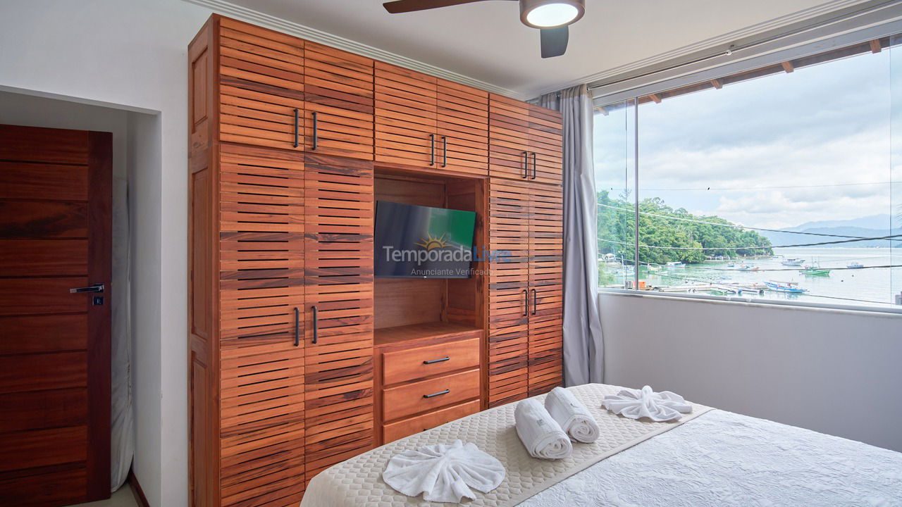 House for vacation rental in Paraty (Ilha do Araújo)