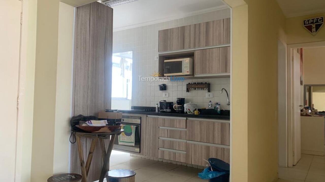 Apartamento para aluguel de temporada em Guarujá (Enseada)