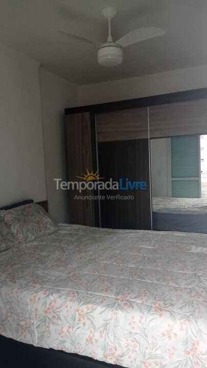 Apartamento para aluguel de temporada em Praia Grande (Guilhermina)