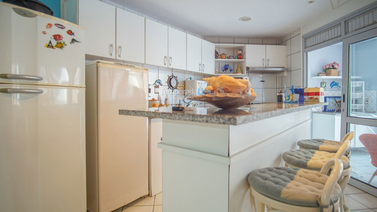 Apartment for vacation rental in Matinhos (Caiobá)