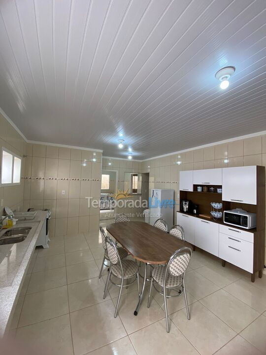 House for vacation rental in águas de Lindóia (Parque da Aragona)