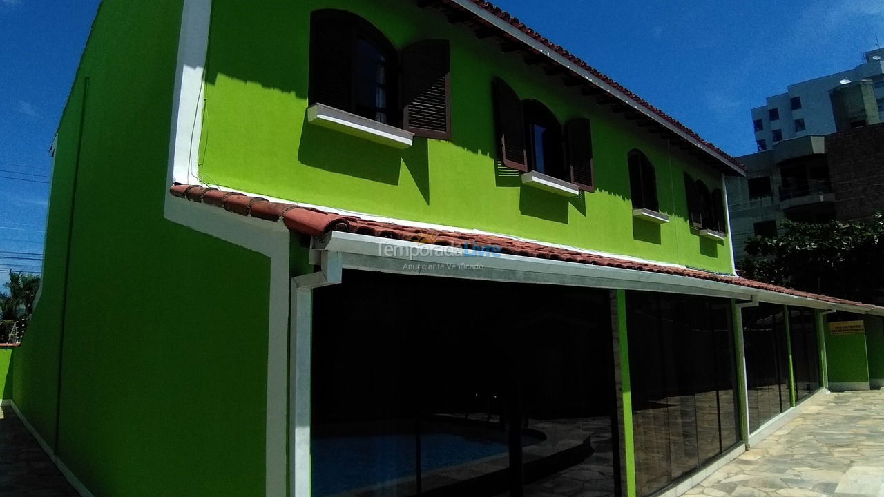 Casa para alquiler de vacaciones em Caraguatatuba (Indaiá)