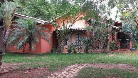 Casa para alugar em Bragança Paulista - Pinheirais