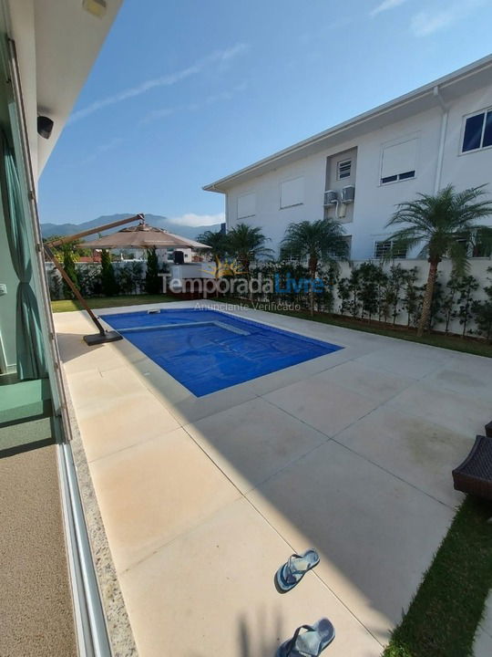 House for vacation rental in Governador Celso Ramos (Praia de Palmas)