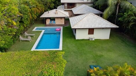 House in Guarajuba, leisure and comfort guaranteed