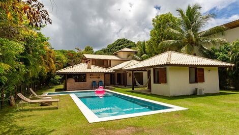 House in Guarajuba, leisure and comfort guaranteed