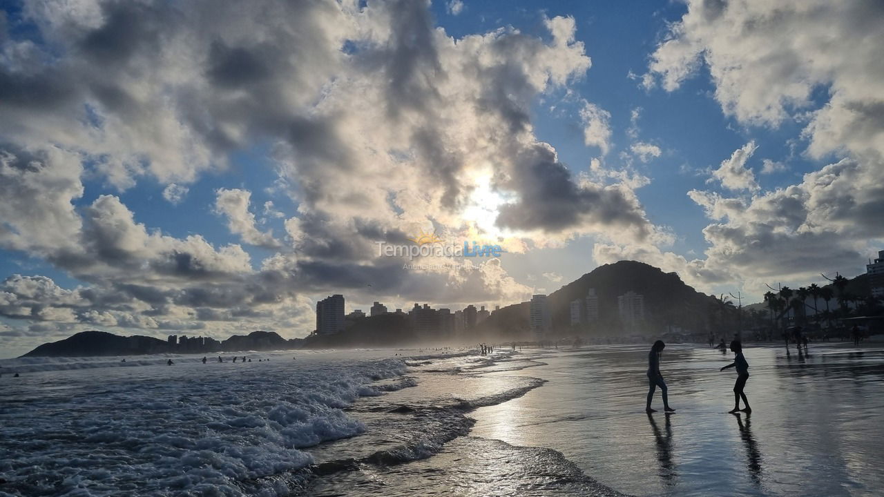 Apartamento para alquiler de vacaciones em Guarujá (Enseada)