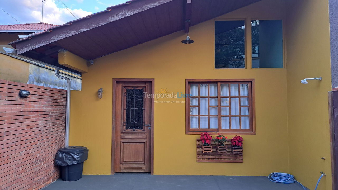 Casa para alquiler de vacaciones em Bombinhas (Praia de Bombinhas)