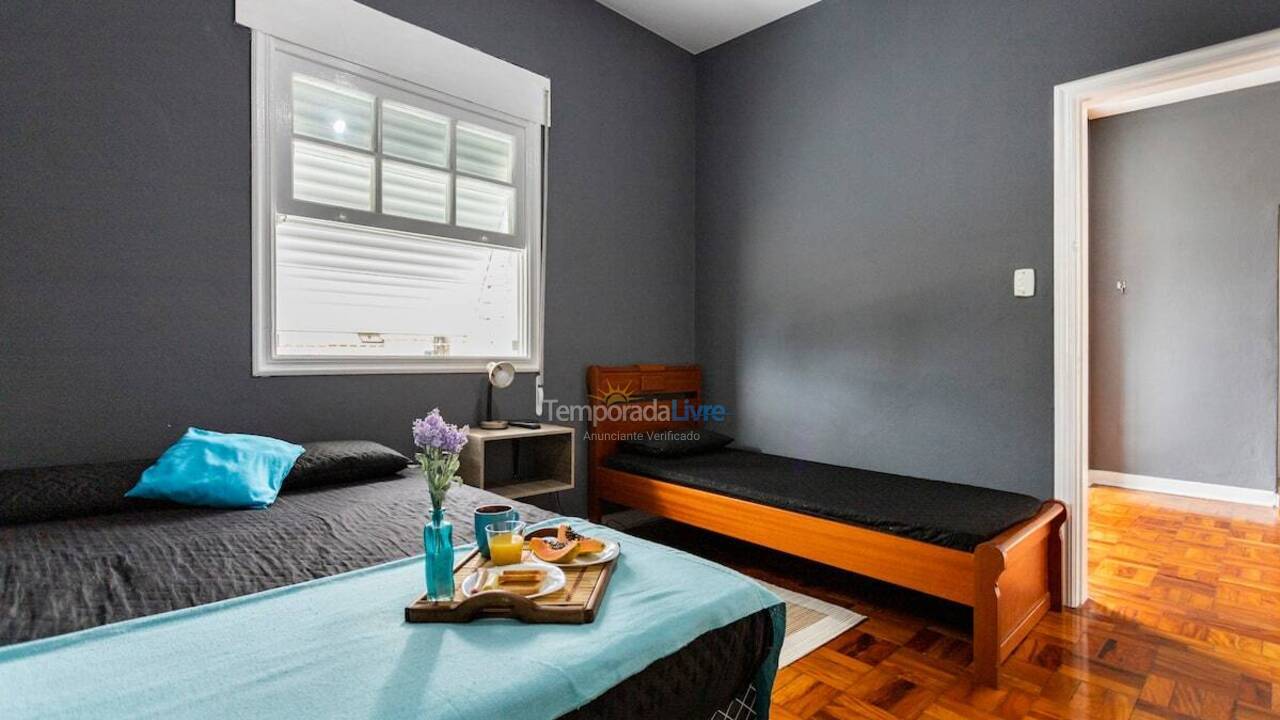 Apartment for vacation rental in Guarujá (Enseada)