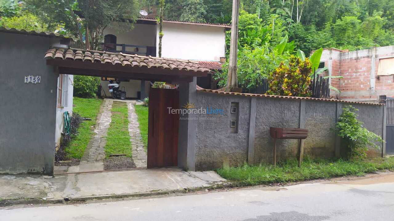 Casa para aluguel de temporada em Ubatuba (Praia Dura)