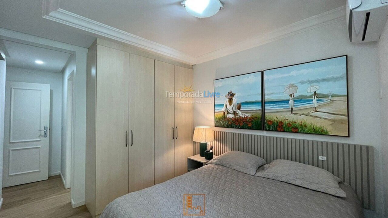 Apartment for vacation rental in Balneário Camboriú (Centro)
