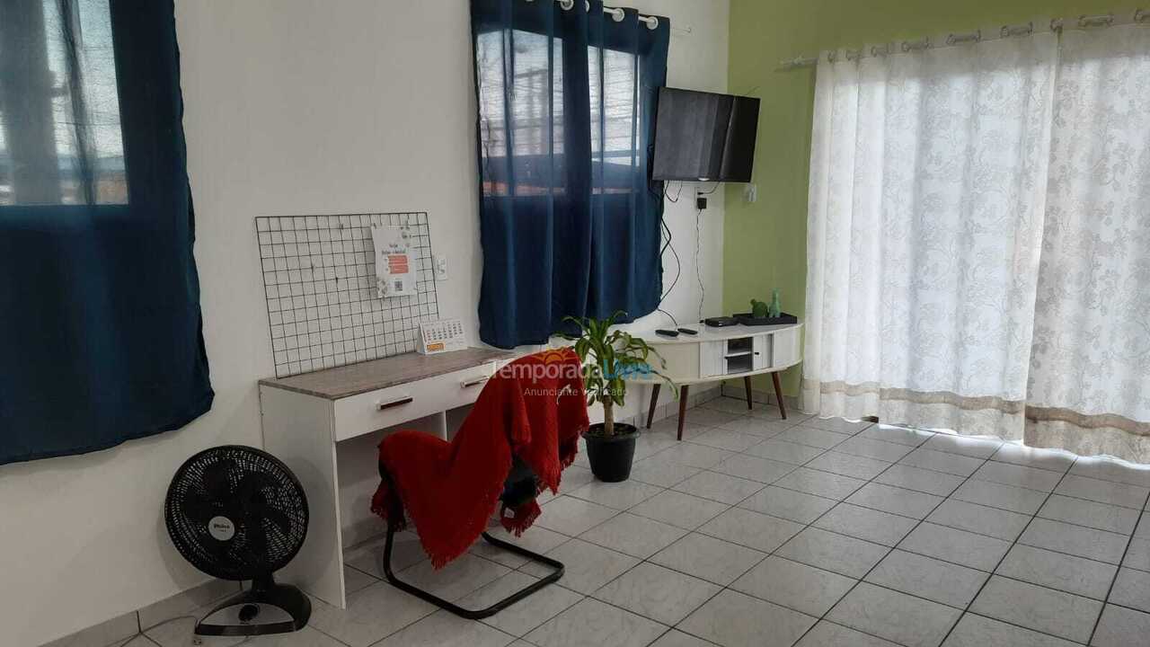 Apartamento para aluguel de temporada em Florianópolis (Costeira do Pirajubaé)