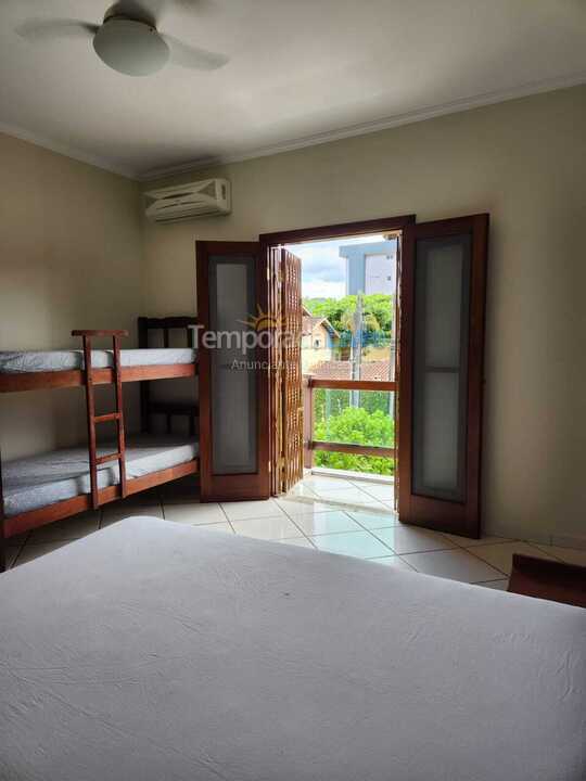 House for vacation rental in Ubatuba (Praia Grande)