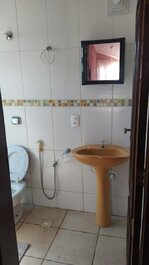 I1748 - Casa de 4 habitaciones y asador