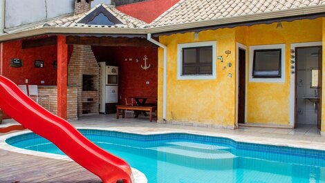 P006 - Casa de 3 dormitorios con piscina y barbacoa