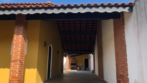 P005 - Beautiful house with 3 bedrooms, swimming pool, barbecue in Peruíbe
