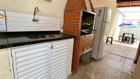 I1765 - Casa em Itanhaém 2 dormitórios com piscina e churrasqueira