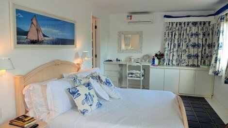 Hermosa casa con seis suites, en una ubicación privilegiada en Angra...