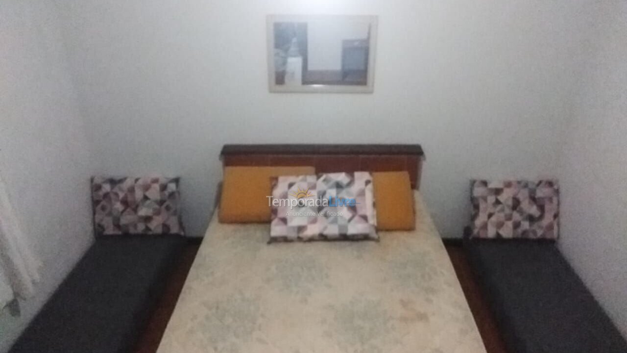 Apartamento para aluguel de temporada em Armação dos Búzios (Geribá)