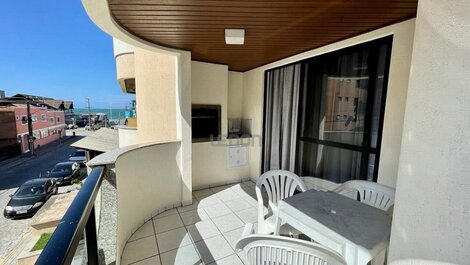 299 - Excelente apartamento de 03 dormitorios, a 100m de la playa de Bombas