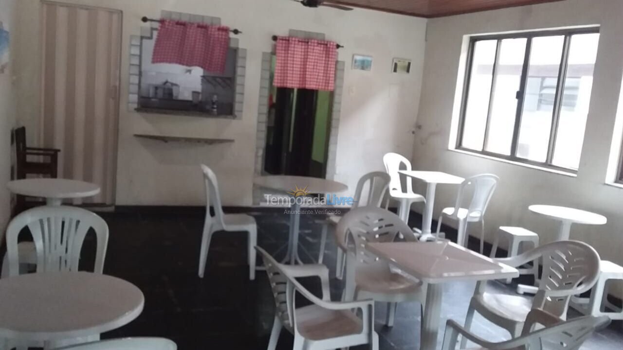 Apartamento para aluguel de temporada em Armação dos Búzios (Geribá)
