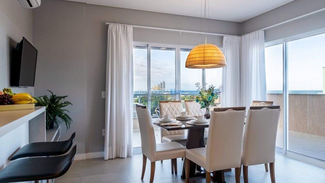 Apartamento para aluguel de temporada em Bombinhas (Canto Grande)
