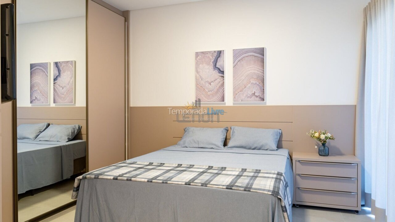 Apartamento para aluguel de temporada em Bombinhas (Canto Grande)
