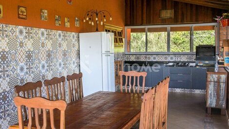 Haras com piscina