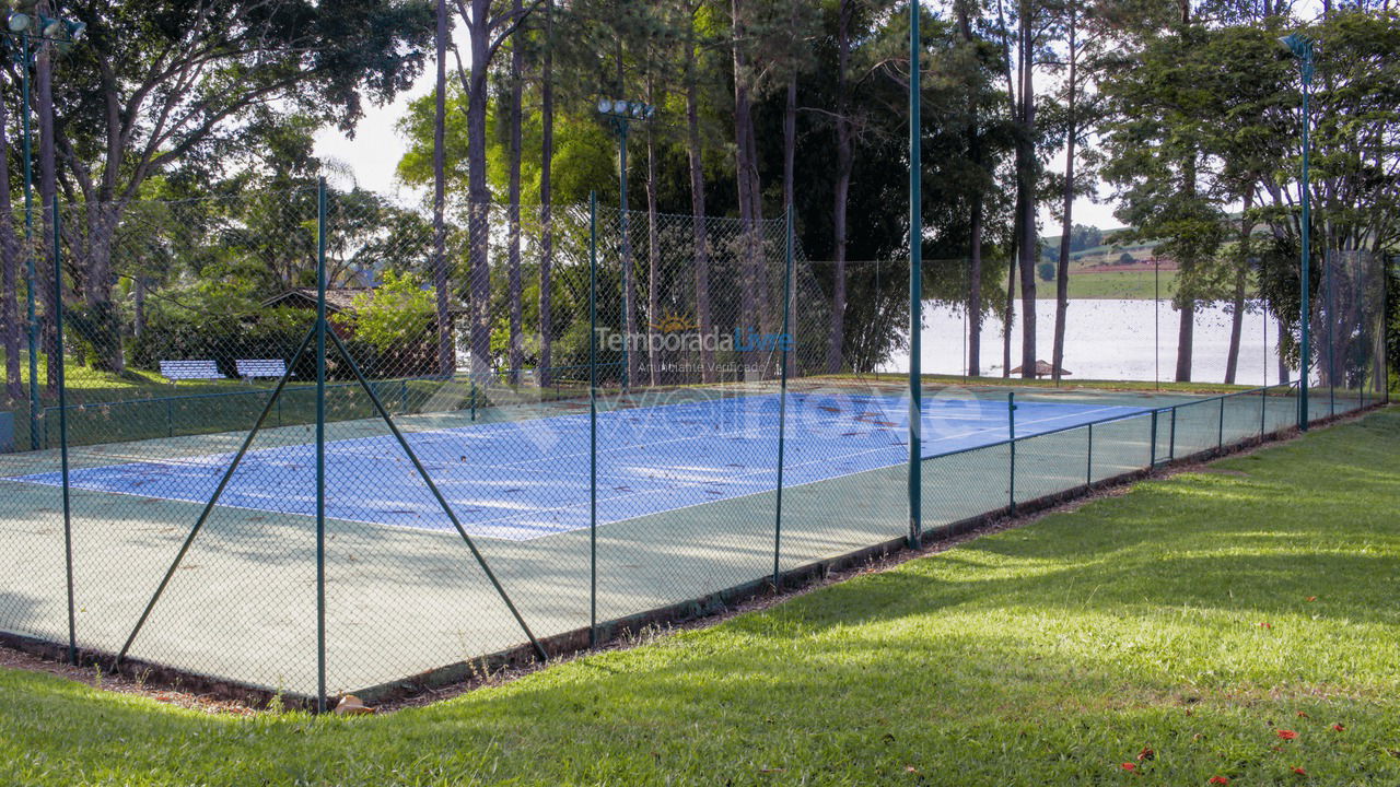 Casa para aluguel de temporada em Itaí (Fazenda Buganville)