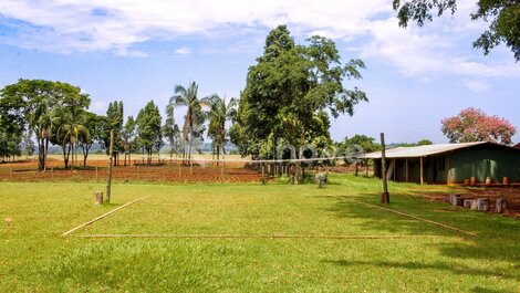 Farm with heated pool and lots of leisure