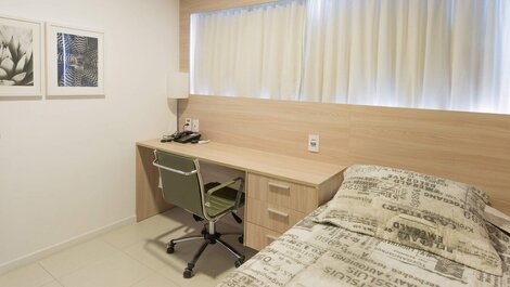 NOB2105 Excelente Flat em Boa Viagem com dois quartos, no Beach...