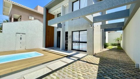 292 - Casa de lujo con piscina en Mariscal, 04 habitaciones, ideal para...