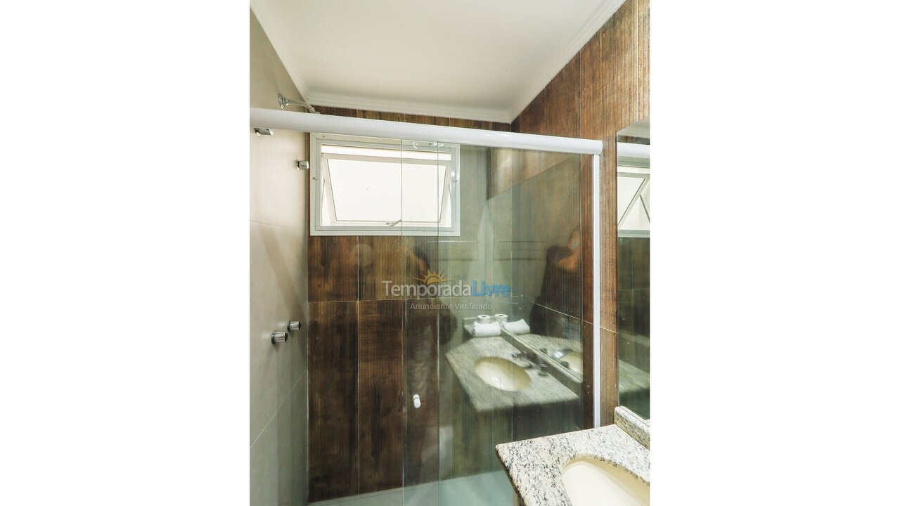Apartamento para aluguel de temporada em Florianopolis (Praia dos Ingleses)