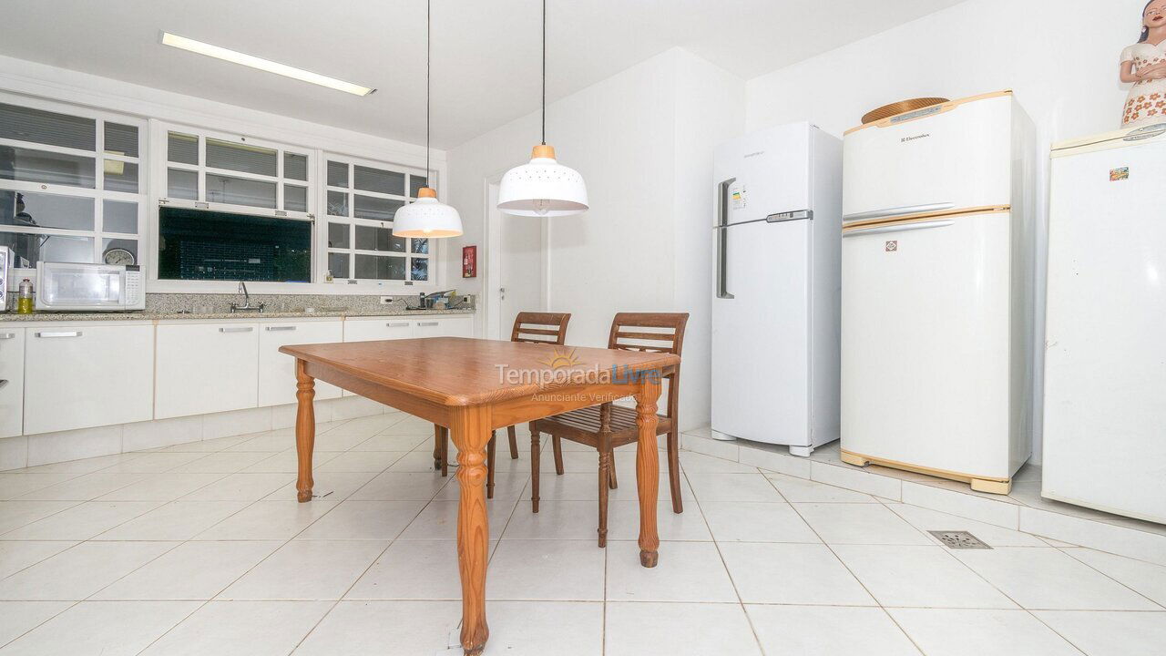 Casa para aluguel de temporada em Angra dos Reis (Mangaratiba)