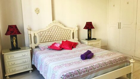 Apartamento Sofisticado com 3/4 no Forte de Copacabana - RJ