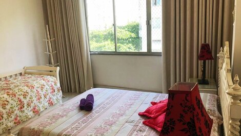 Apartamento Sofisticado com 3/4 no Forte de Copacabana - RJ