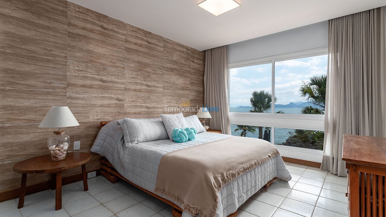 Casa para aluguel de temporada em Angra Dos Reis (Tangua)