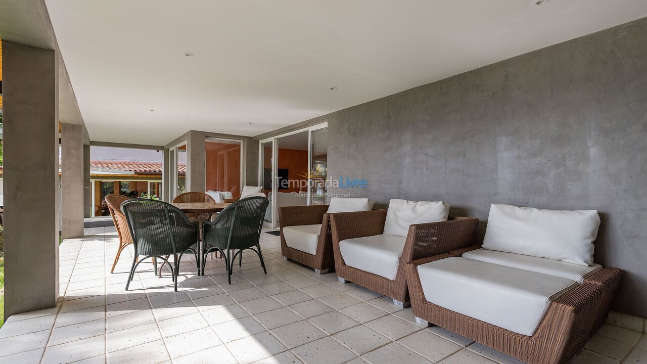 Casa para aluguel de temporada em Angra Dos Reis (Tangua)