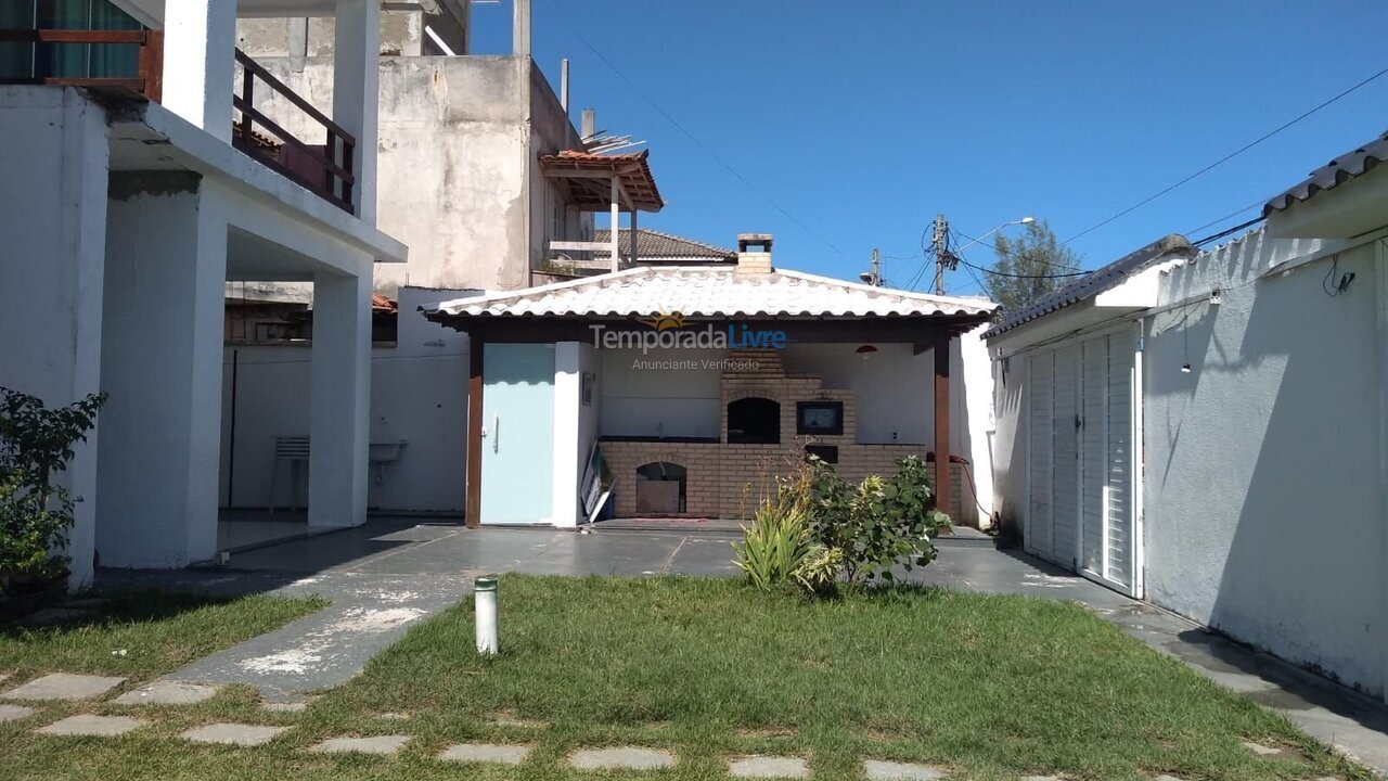 Apartamento para aluguel de temporada em Cabo Frio (Foguete)
