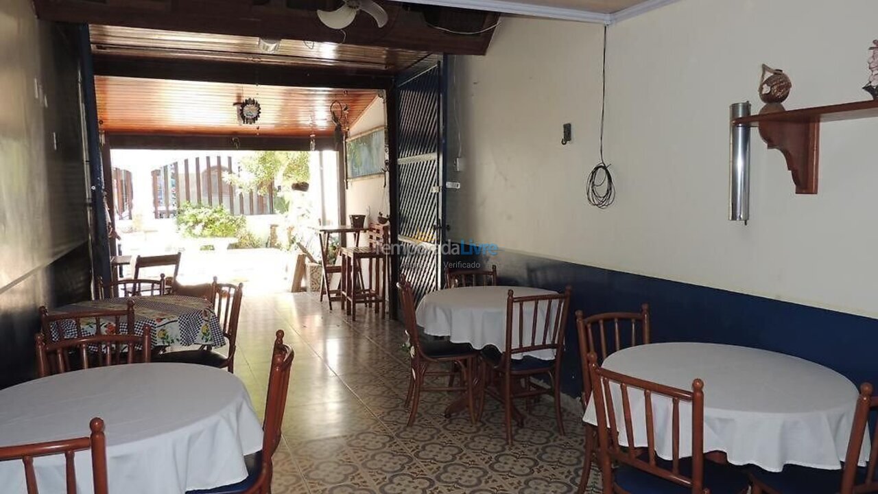 Apartamento para aluguel de temporada em Arraial do Cabo (Praia dos Anjos)